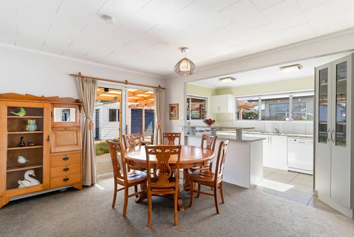 auckland real estate